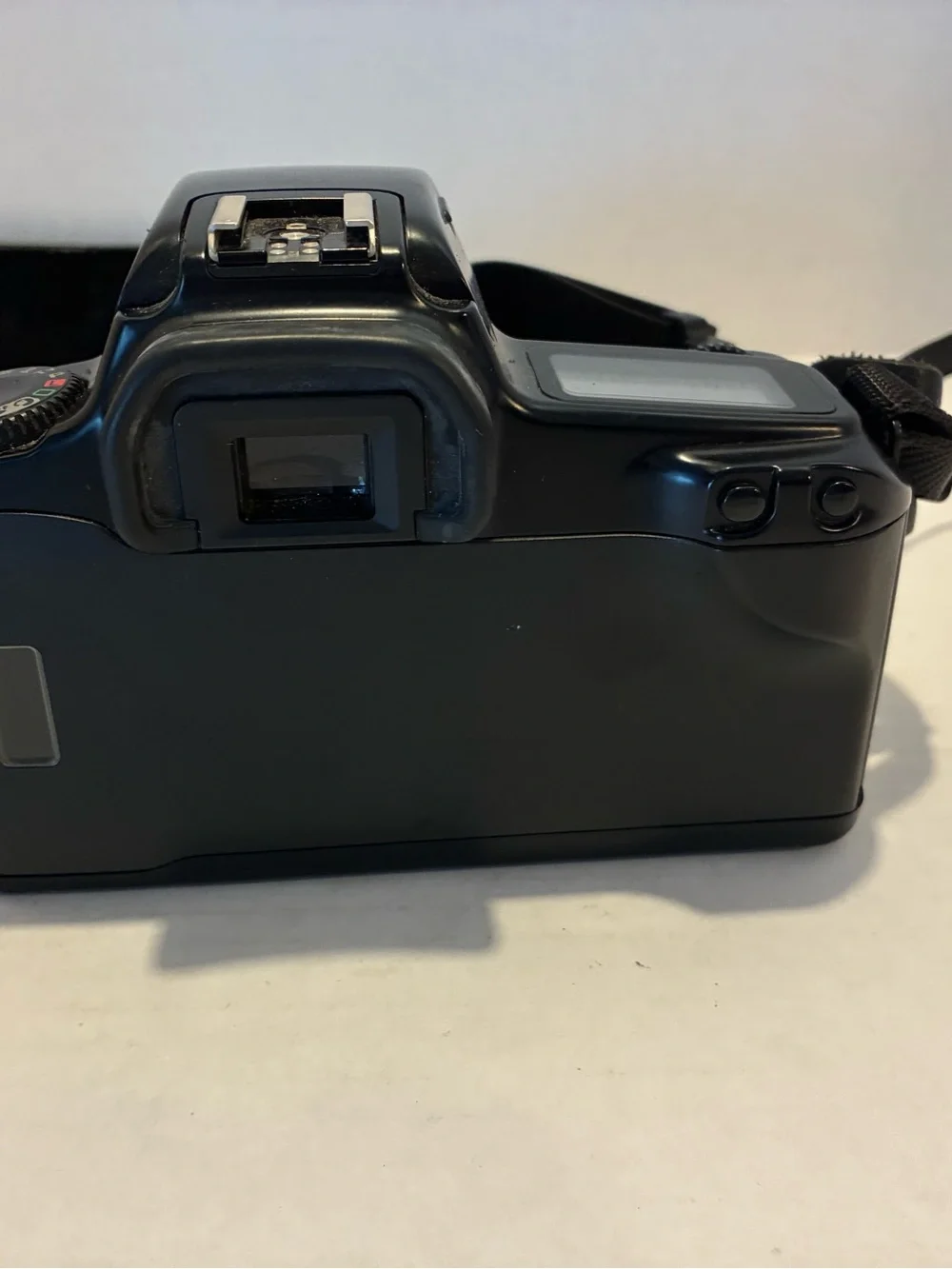 Canon EOS Rebel S DSLR Camera in Black with Canon Ultrasonic Lens Cap
